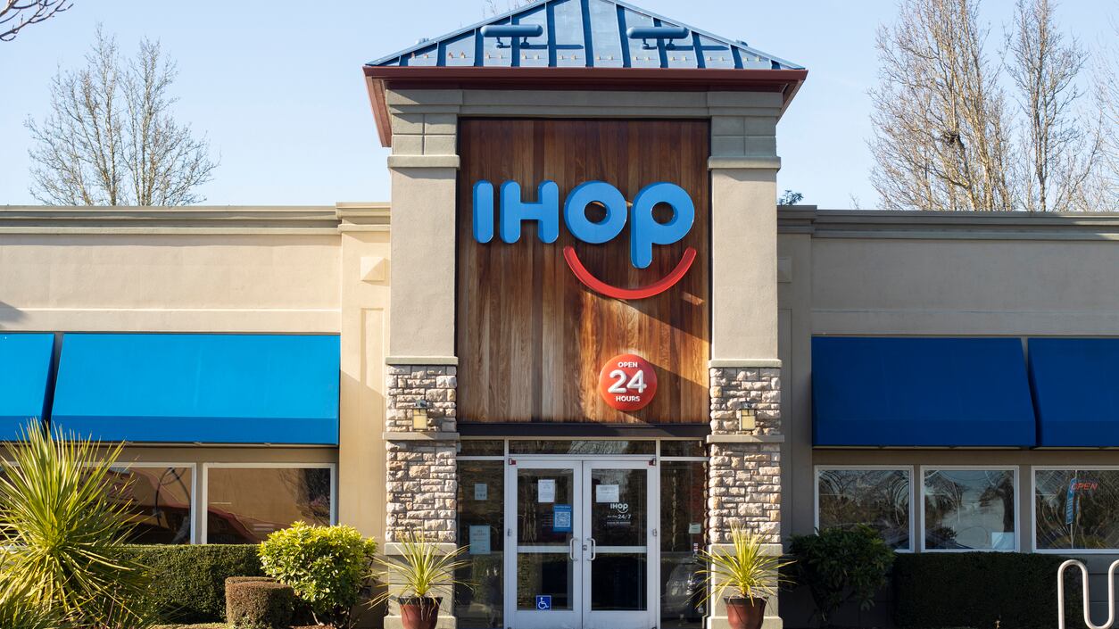 IHOP collaborates with Girl Scout to make Thin Mint pancakes